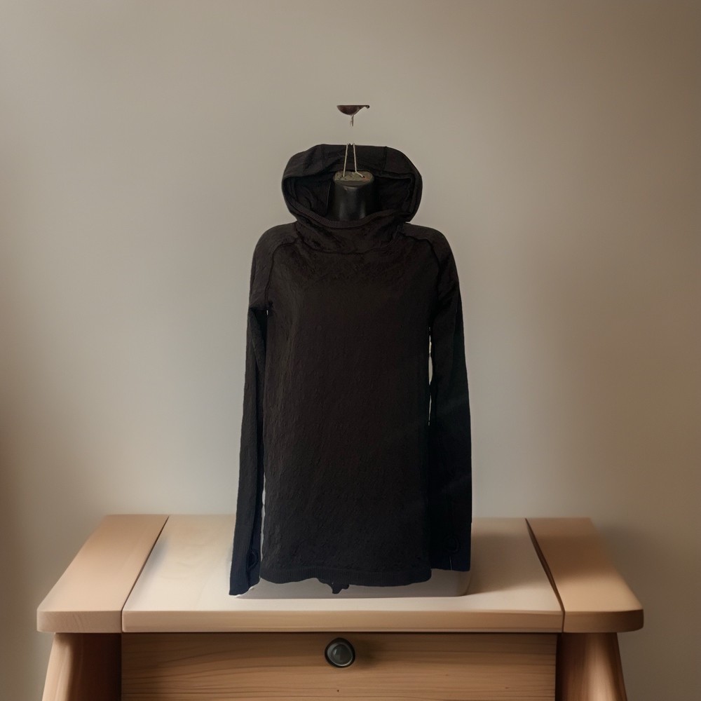 Lululemon Black Lace Look Stretchy Hoodie Women’s  Size 8  10? Binw2