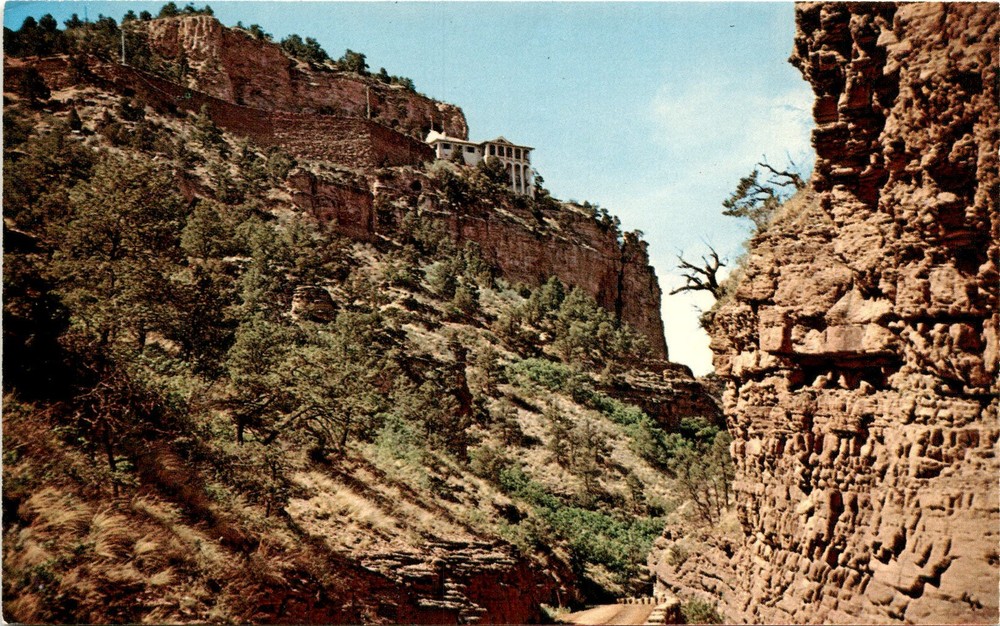 Williams Canon, Cave of the Winds, Manitou Springs, Colorado, G. R. Postcard