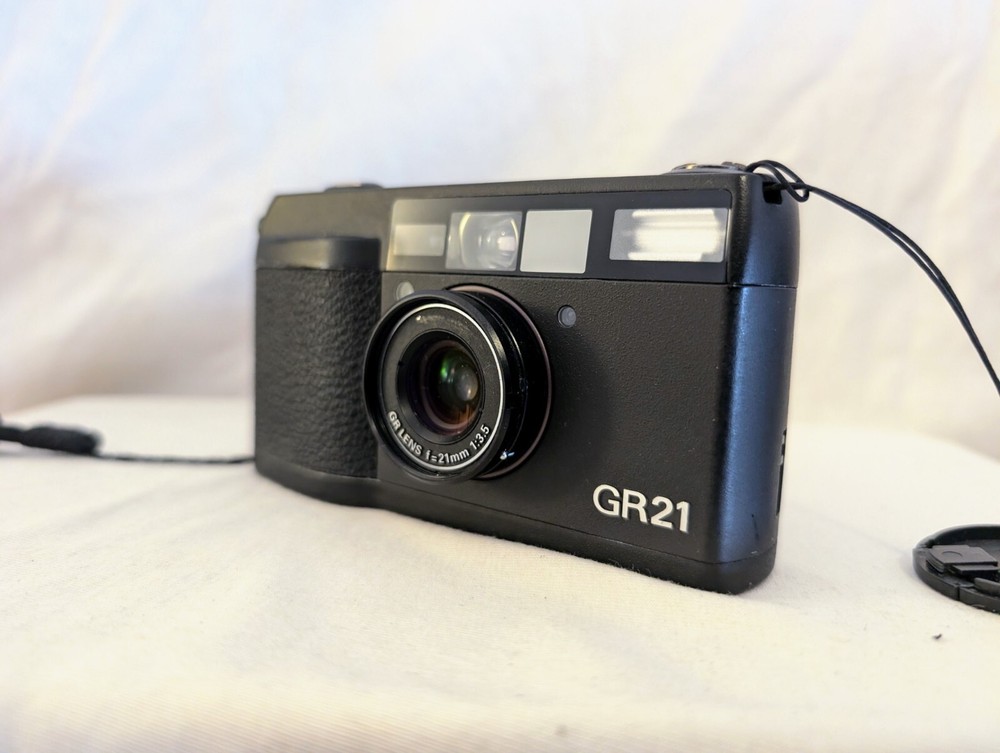 Ricoh GR21 35mm Camera (Black) with 21mm f3.5 Lens