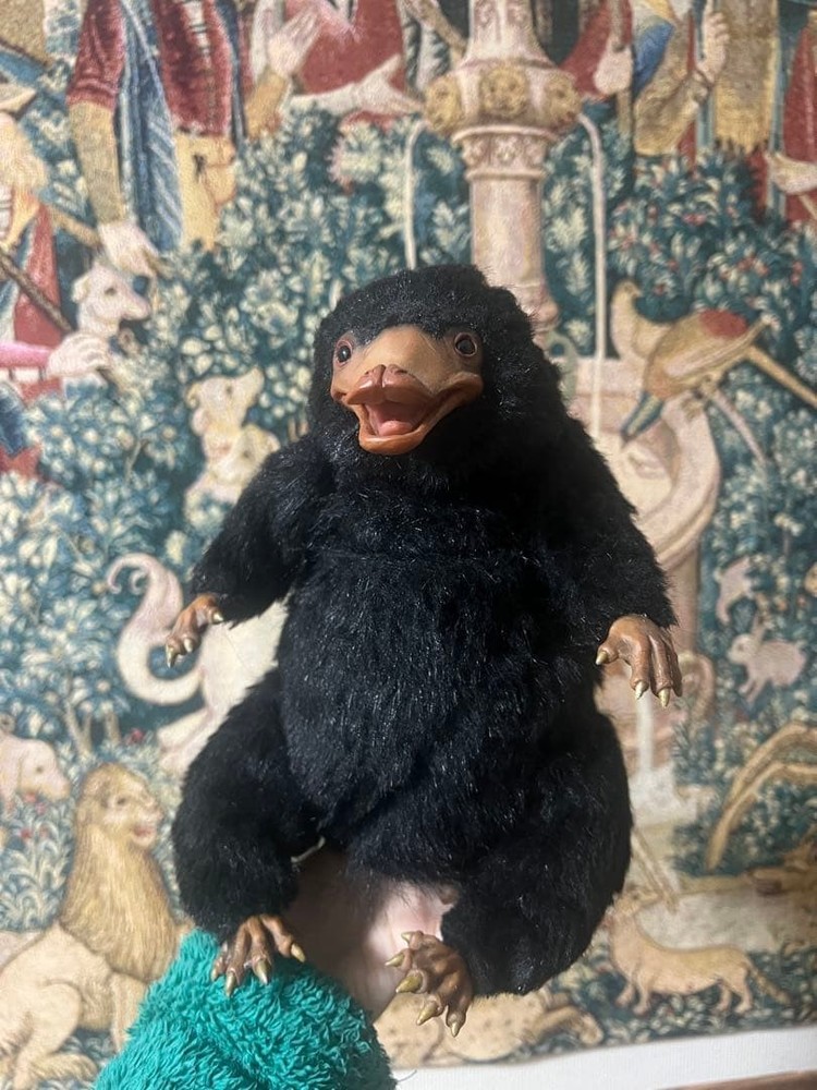 Niffler Harry Potter 30cm Movable Harry Potter Magical Creature Art Doll