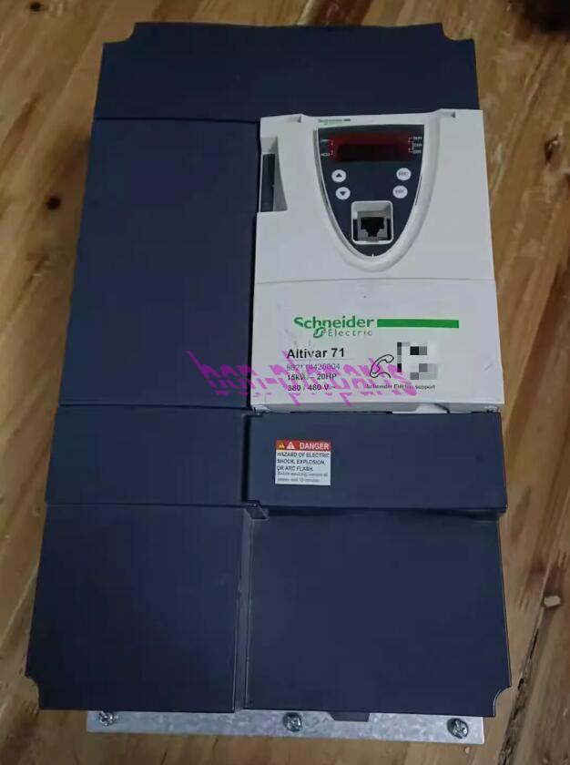 1PCS Inverter ATV71HD15N4Z Used