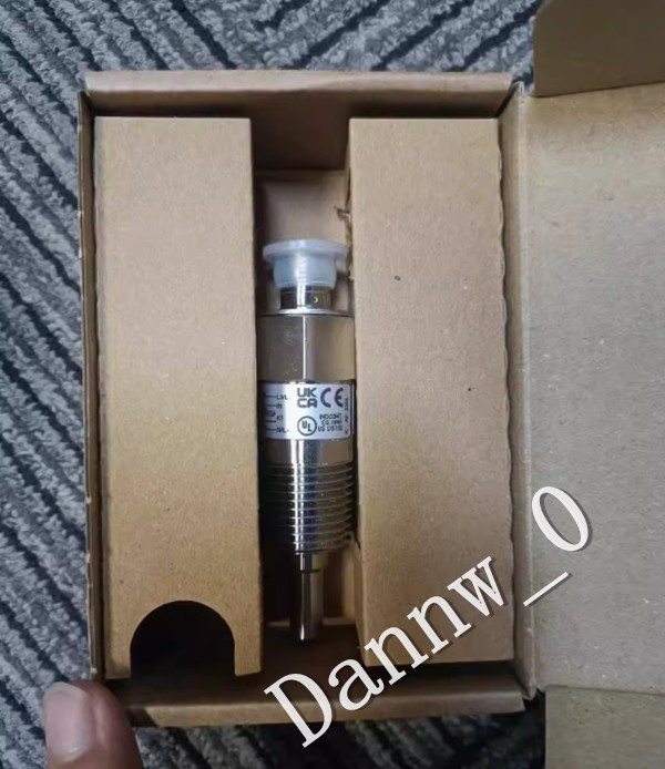 New In Box Genuine IFM SC0505 Sensor *yt
