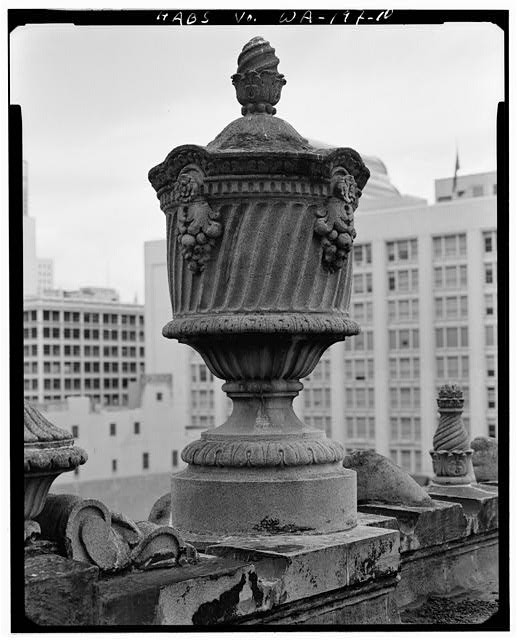 Photo:Seattle Washington USA 1910s Rooftop Ornamental Urn Olive Way Side