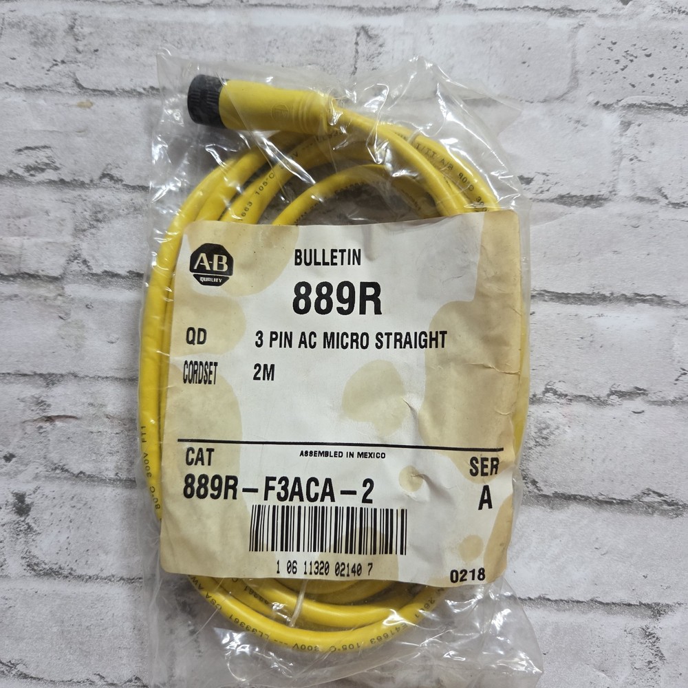 Allen Bradley 889R-F3ACA-2 AC Micro Cable Straight Female 3-PIN 2M Length