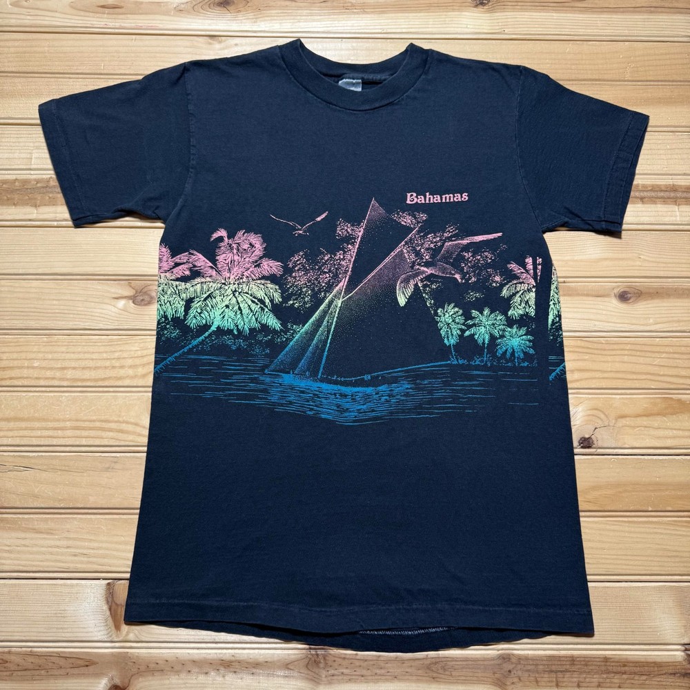 Vintage 80s 90s Bahamas Sailboat Palm Tree Ocean Tropical Souvenir Shirt - Small