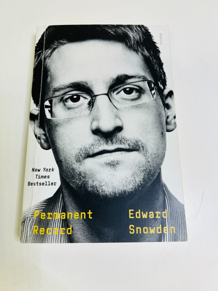 Permanent Record Paperback By Edward Snowden