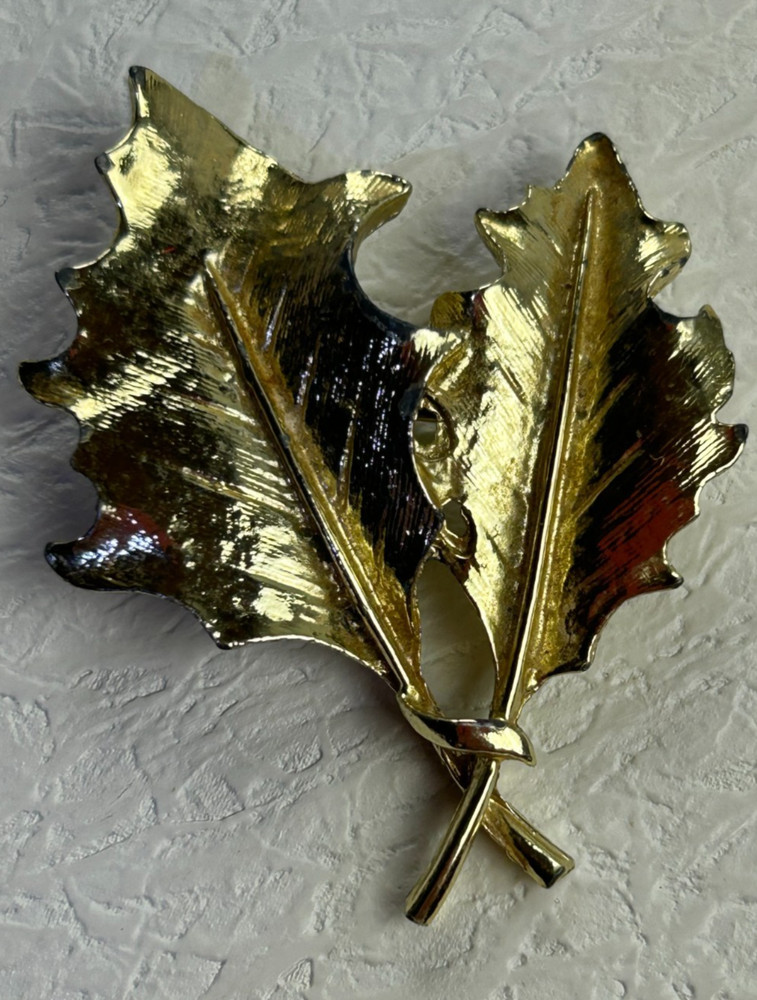 Vintage Gold Tone Leaf Brooch Maple Oak Leaf Nature Fall Pin Jewelry