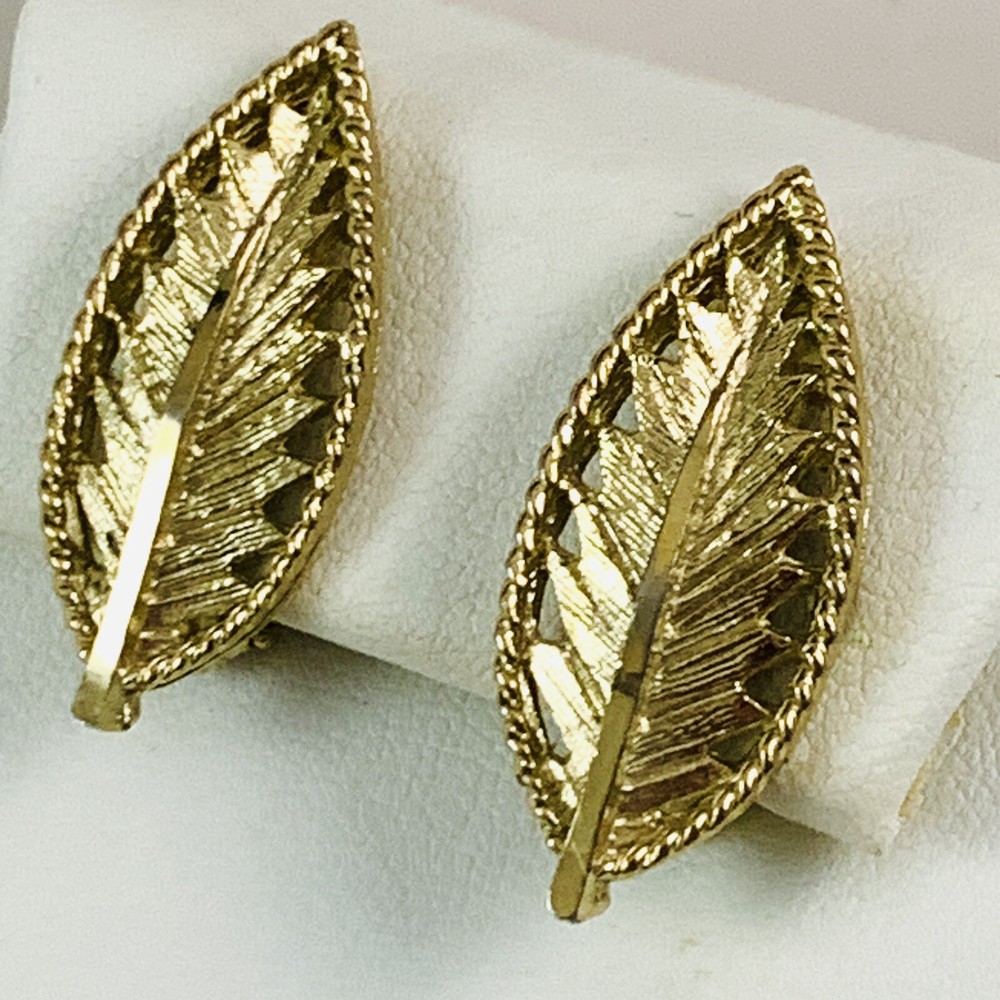 Vintage BSK Signed Textured Gold Tone Leaf Clip on Earrings