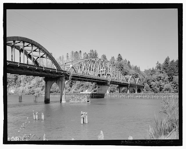 24. General view of the Umpqua River Bridge, view looking northwest - Umpqua
