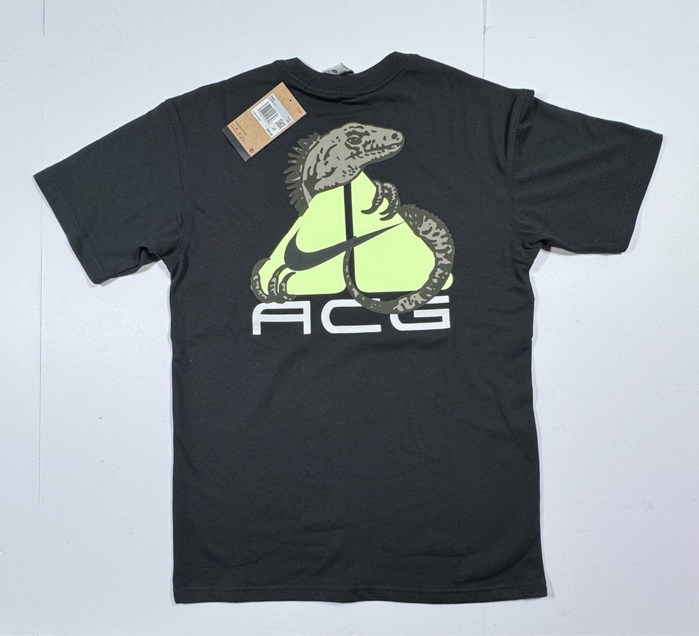 Nike ACG Loose Fit Black Graphic Tee Men’s Size XS HJ0884-010