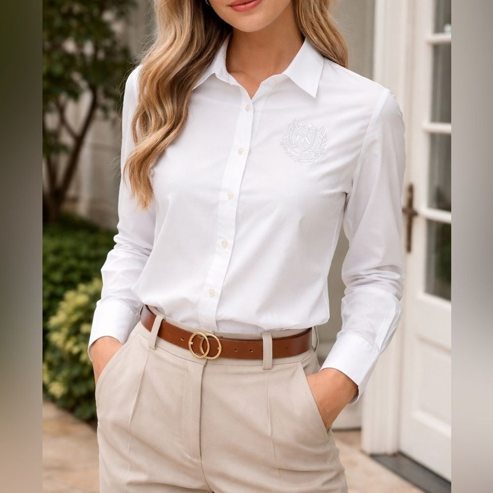 Women’s Ralph Lauren white button down polo shirt on its vintage original logo