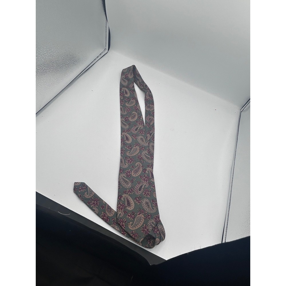 Bert Pulitzer Mens Silk Tie Green Burgundy Paisley Floral Made in USA Necktie