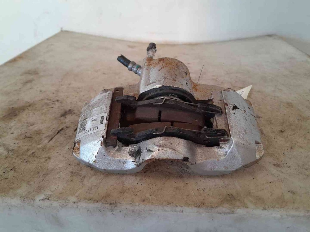 Renault Clio I 7701202986 Front Right Brake Caliper