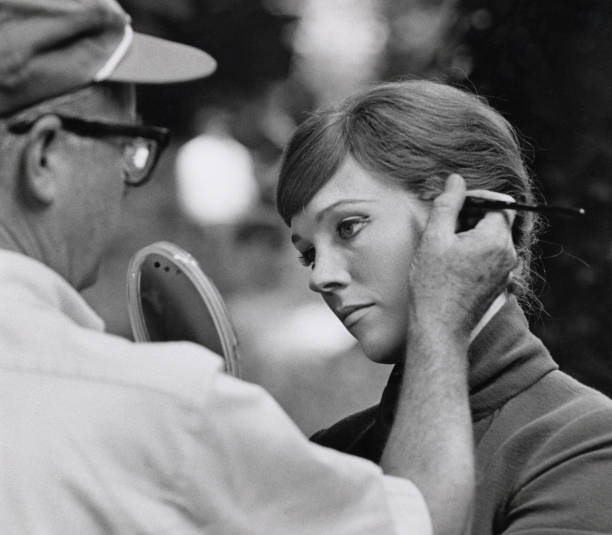 Julie Andrews at On Set of Darling Lillies in Paris France Old Photo 6