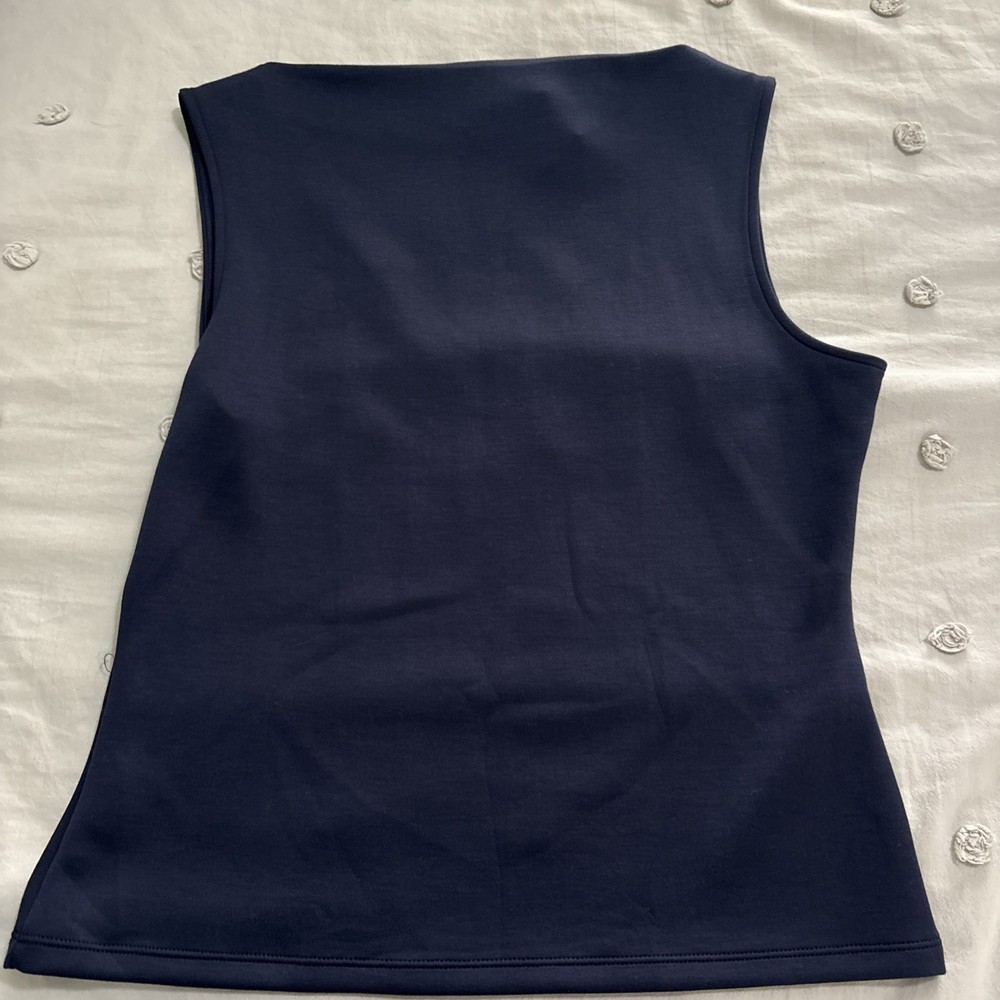 Banana Republic Navy Blue Bateau Neckline Sleeveless Blouse Size Medium