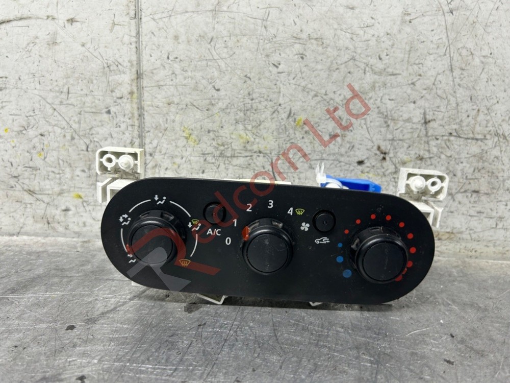 2014-2019 Renault Trafic X82 Digital Climate Control Panel 0 0