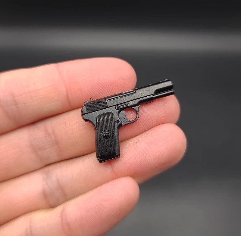 1/6 Scale Mini Pistol Gun Weapon Model Prop Accessories Fit 12'' Action Figure