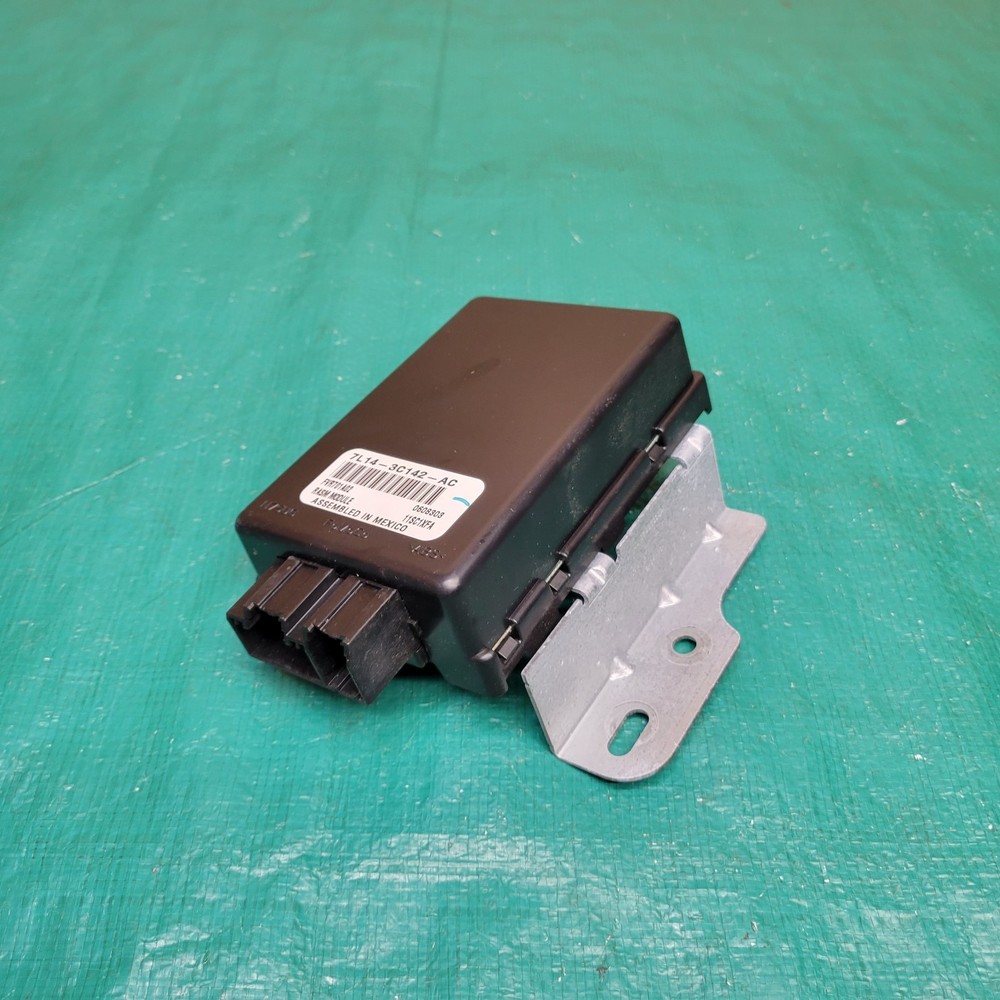 06-07 Lincoln Navigator RASM Air Suspension Active Control Module 7L14-3C142-AC
