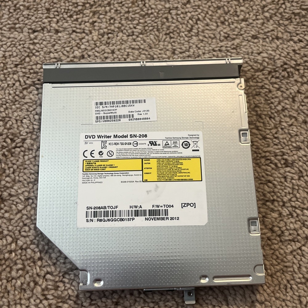 TOSHIBA Satellite P875-S7102 Laptop with DVD Burner SU-208 Drive