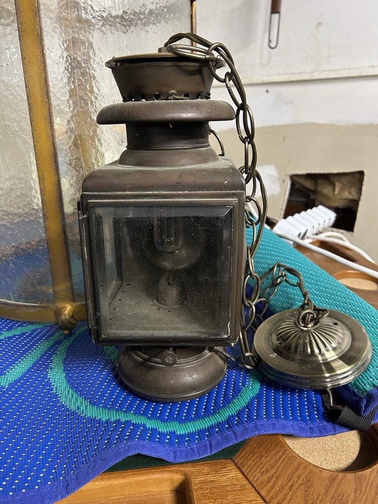 Antique 1910 Gray & Davis Brass Cadillac Wagon Oil Lamp Carriage Light #104