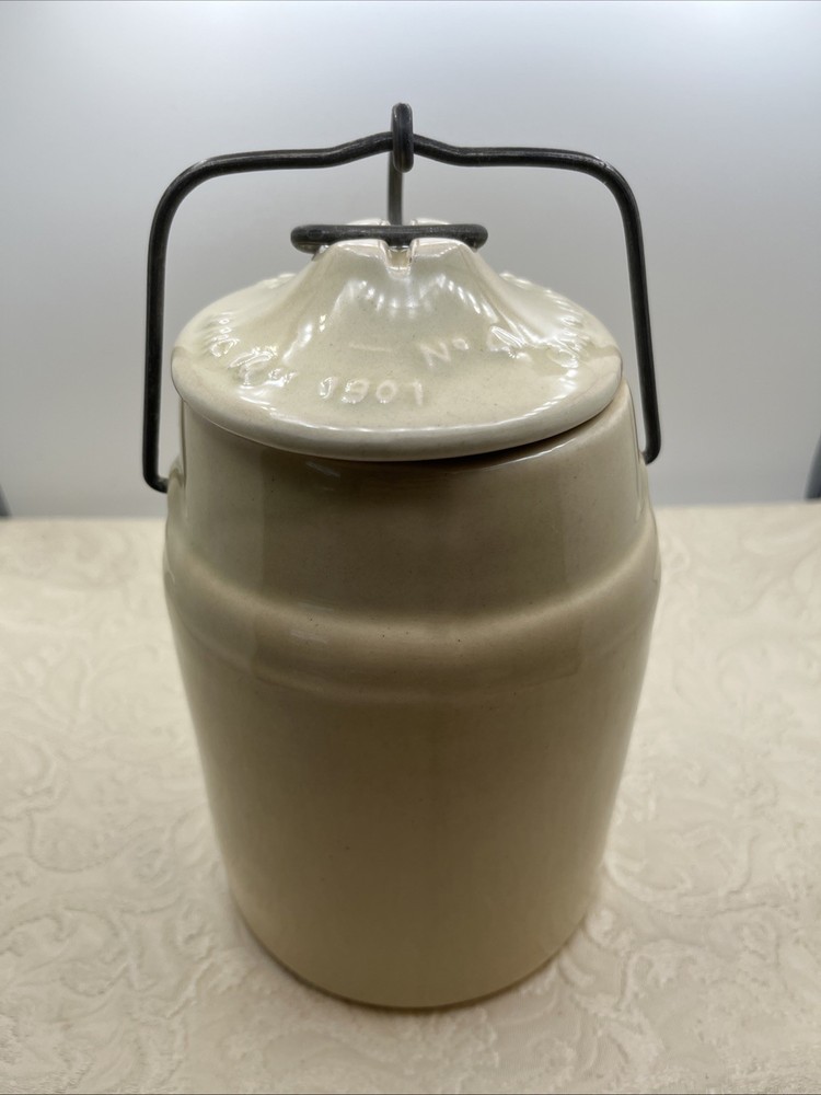1901 WESTERN STONEWARE No4 Lidded Jar Crock WEIR SEAL Monmouth Illinois