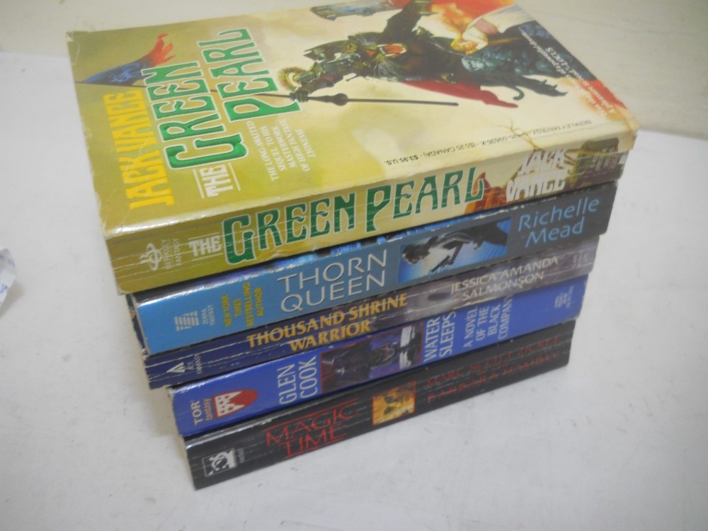 Lot of 5 Fantasy Paperbacks Glenn Cook & Others ~   normal wear ~ Fast Shipping