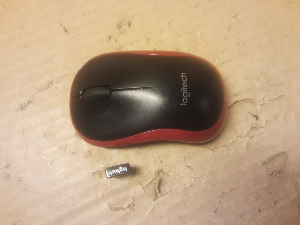 Logitech M185 Wireless Mouse, 2.4GHz with USB Mini Receiver, Ambidextrous, Red