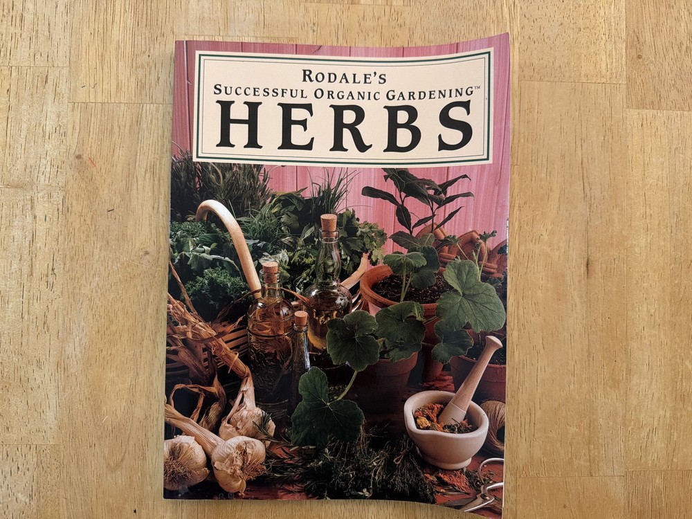 Rodale’s Successful Organic Gardening, Herbs, Patricia S. Michalak
