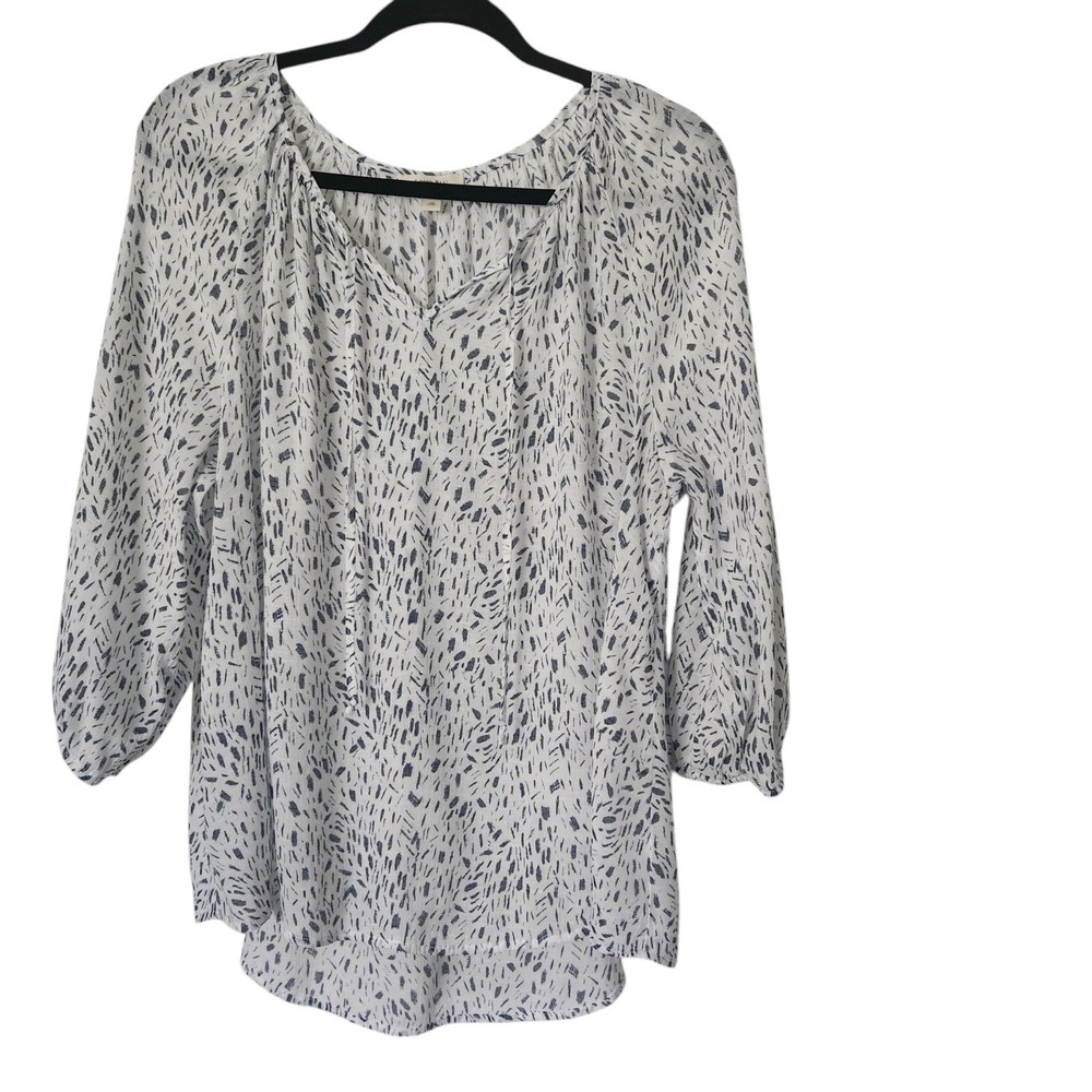 Como Blu Womens 3/4 Sleeve Semi-Sheer V-Neck Patterned Blouse Size Large