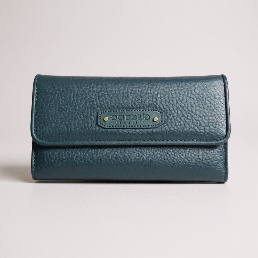 Vintage Leather Wallet, CAPEZIO Leather Trifold Wallet Green 7”x4”