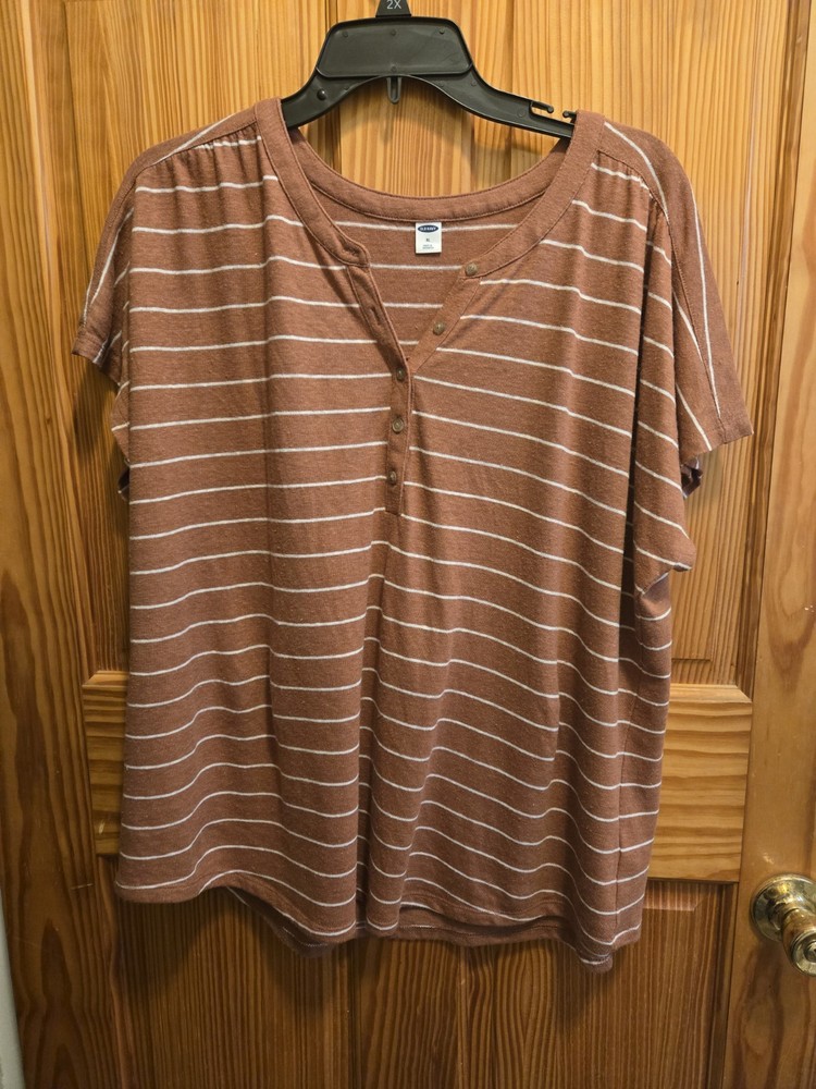 Womens XL Short Sleeve Rust Brown And White Stripe Top Old Navy