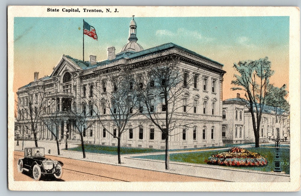 C1920 New Jersey State Capitol Street View Old Car Trenton NJ Postcard