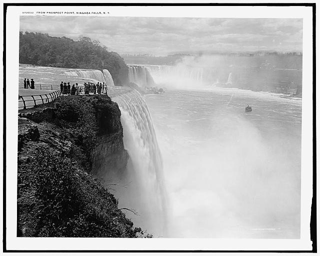 Prospect Point,Niagara Falls,River,cliffs,crowds,boats,New historic photo