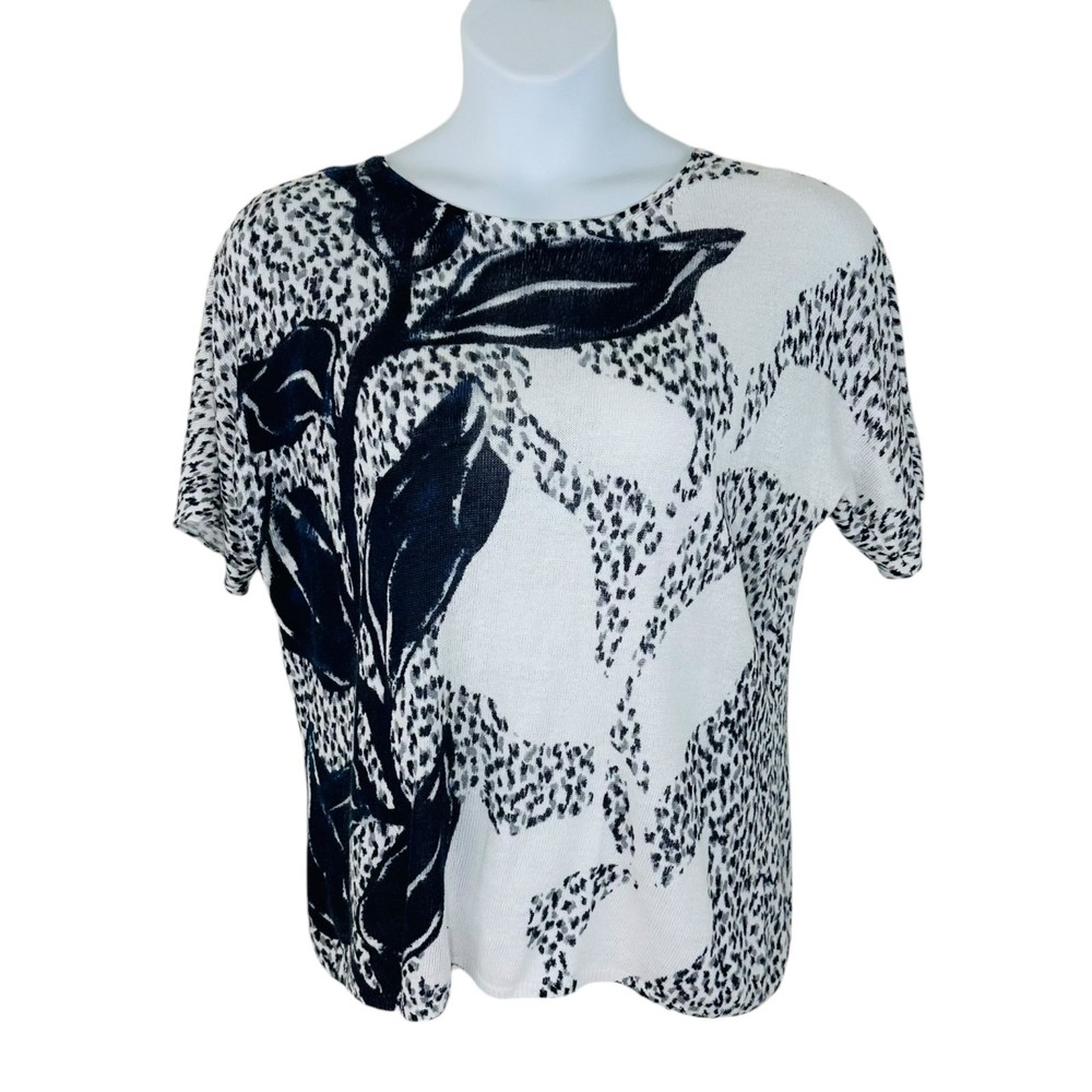 Nic + Zoe Women's Size L Floral Lightweight Navy White Sweater Top