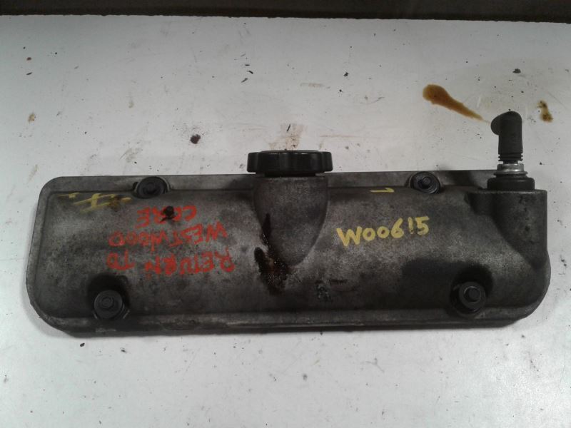 GRAND AM  2004 Valve Cover 1443738