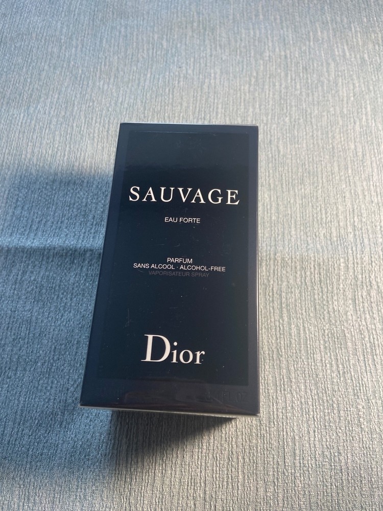 Dior Sauvage Eau de Toilette Spray for Men - 100ml