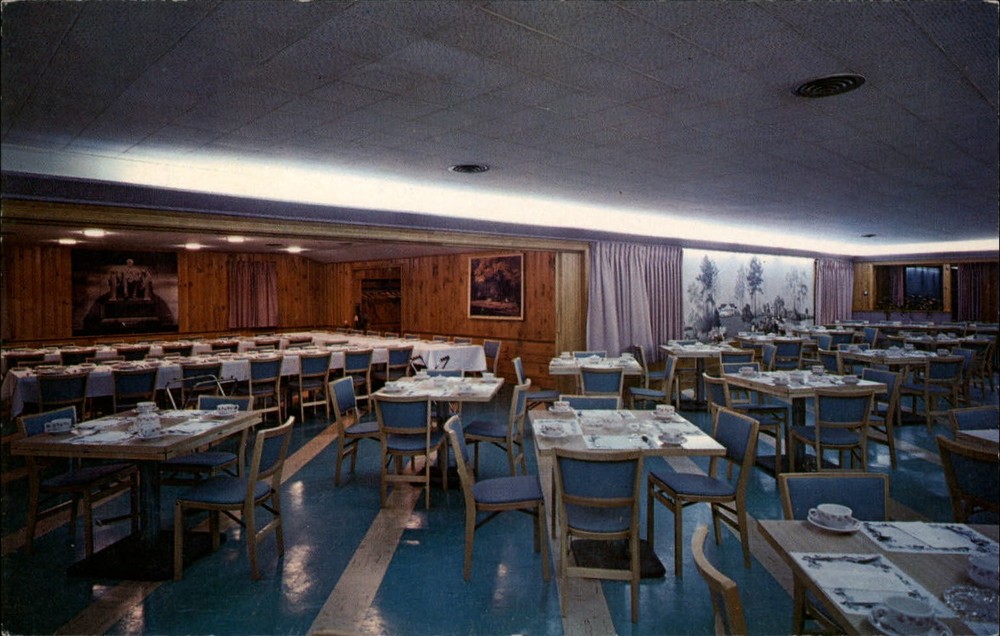 Loff Restaurant dining room Mansfield Ohio ~ 1950-60s vintage postcard