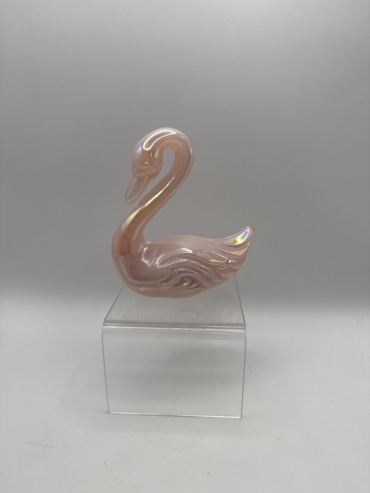 Fenton Art Glass Iridized Pink Rosalene Opaque Swan Figurine Paperweight 4