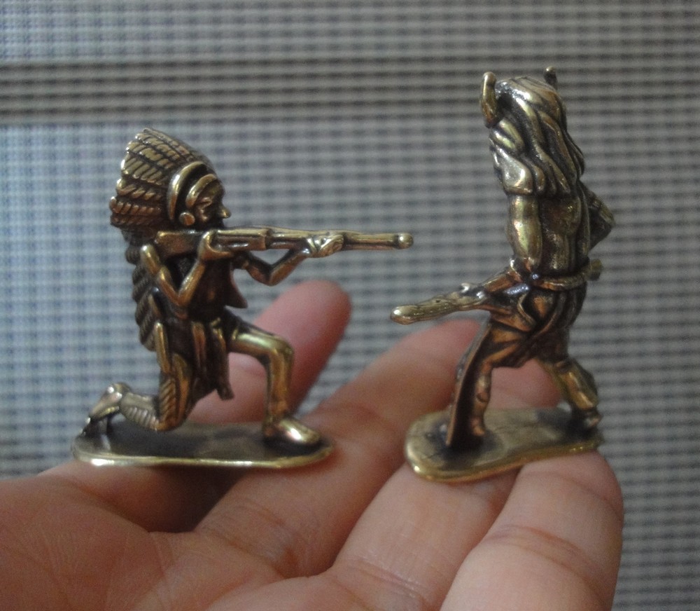 1 Pair of Solid Brass Mayan Indian Soldiers Figurines Statues Knick KnacksI only sell the good brass statues!