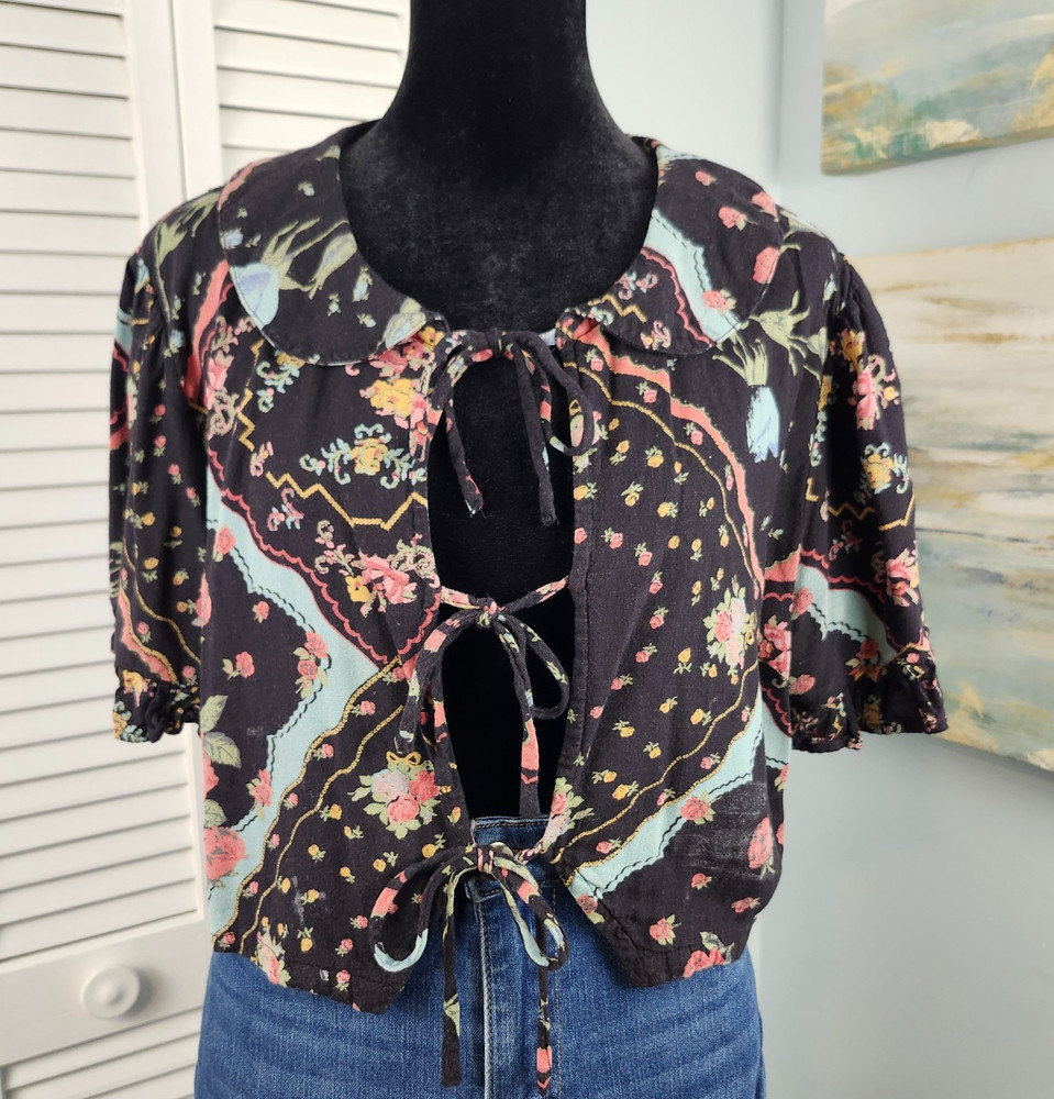 Kimchi Blue Floral Crop Top Large Tie Front Linen Blend Romantic Festival