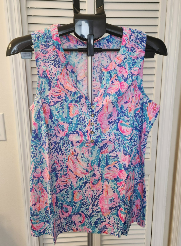 Lilly Pulitzer Essie Top Treasure Trove NWT Size L