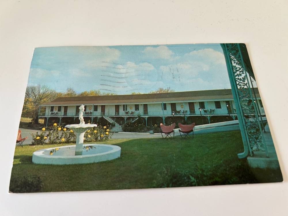 Kentucky Colonel Motel Bowling Green Kentucky KY Postcard