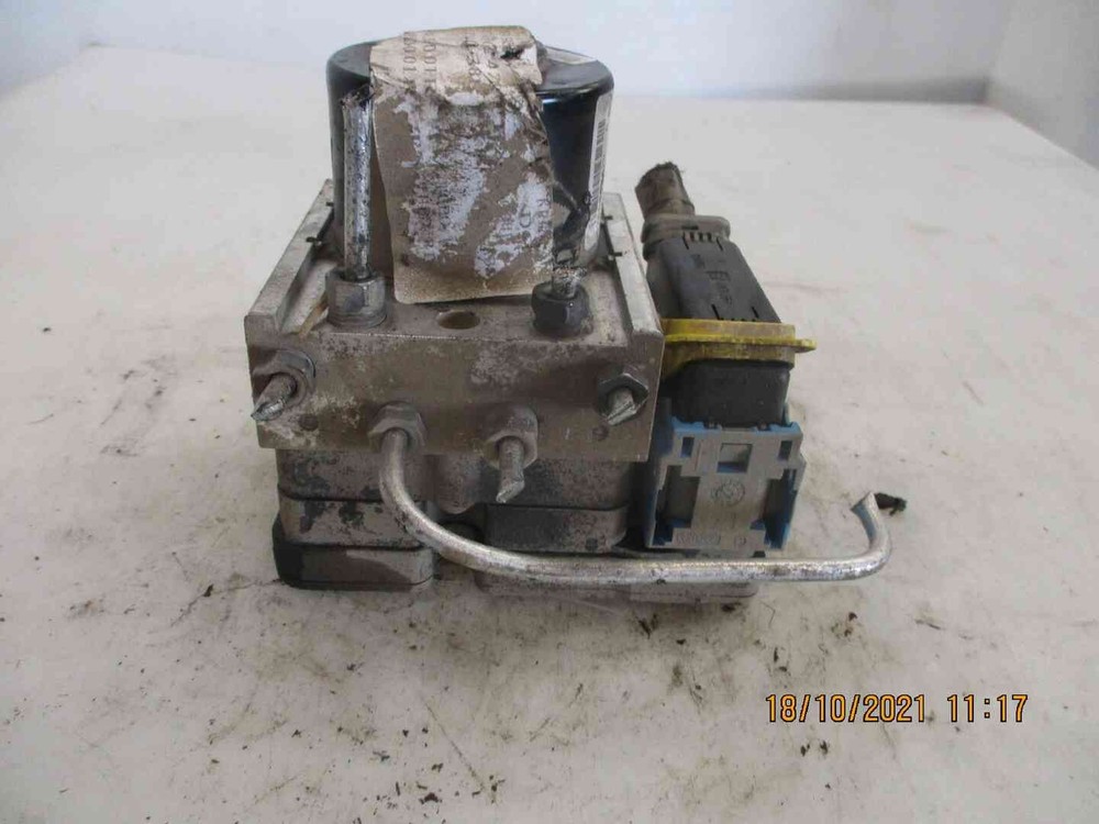 Renault MEGANE III ABS block 476686747R