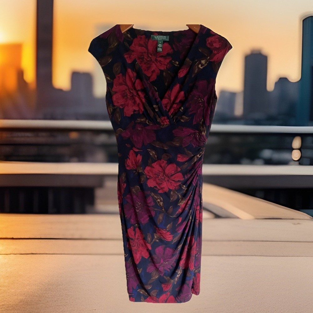 Lauren Ralph Lauren Sheath Ruched Dress Size 4 Black/Red/Purple Floral