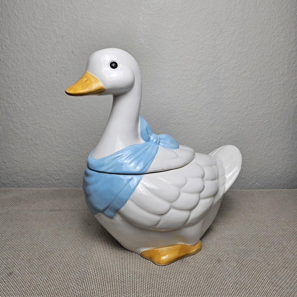 VTG  70's Welcome Taiwan White Goose/Duck Cookie Jar Blue Ribbon Nursery Decor