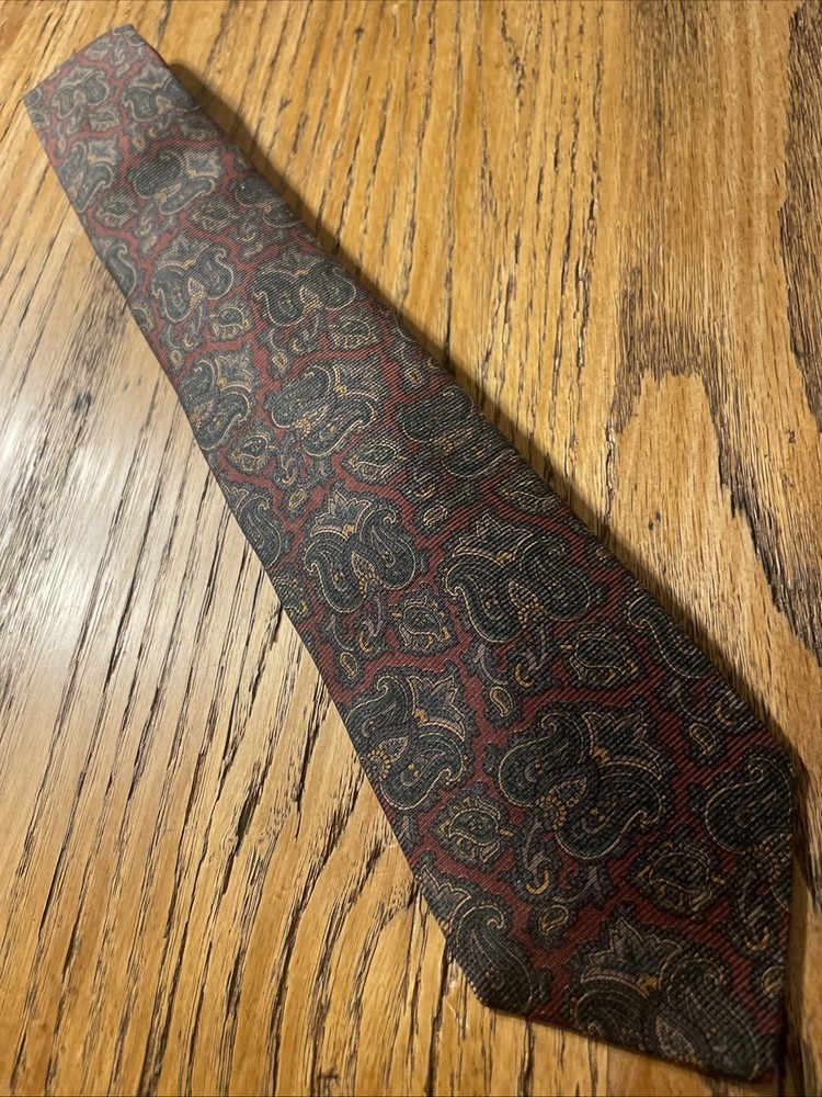 Vintage EUC Briar For Mann Haus Silk Tie UK Paisley Men’s Necktie