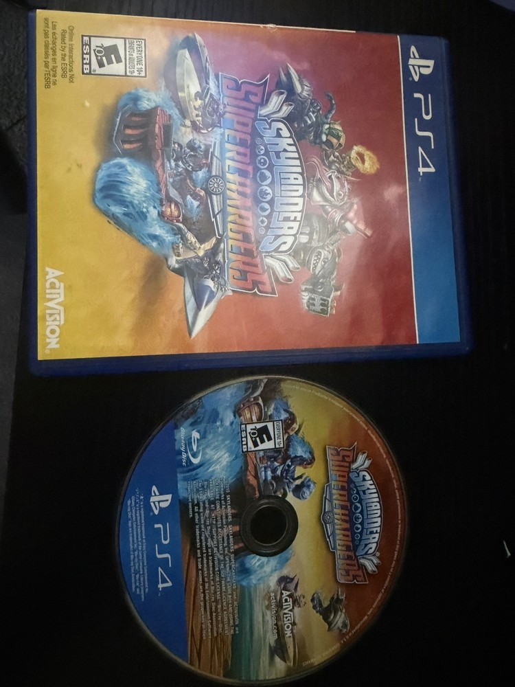 Activision Skylanders SuperChargers PS4 Game and Case