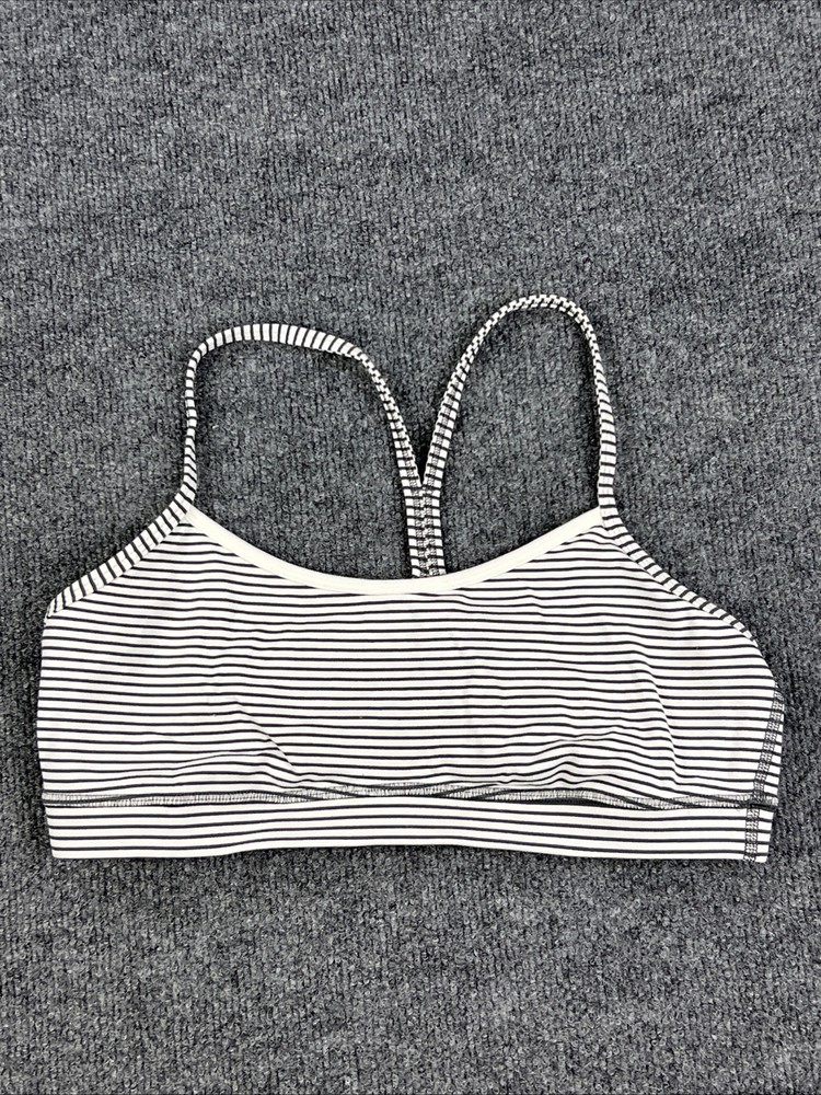 Lululemon Flow Y White Black Striped Pattern Sports Bra Racerback Womens Size L