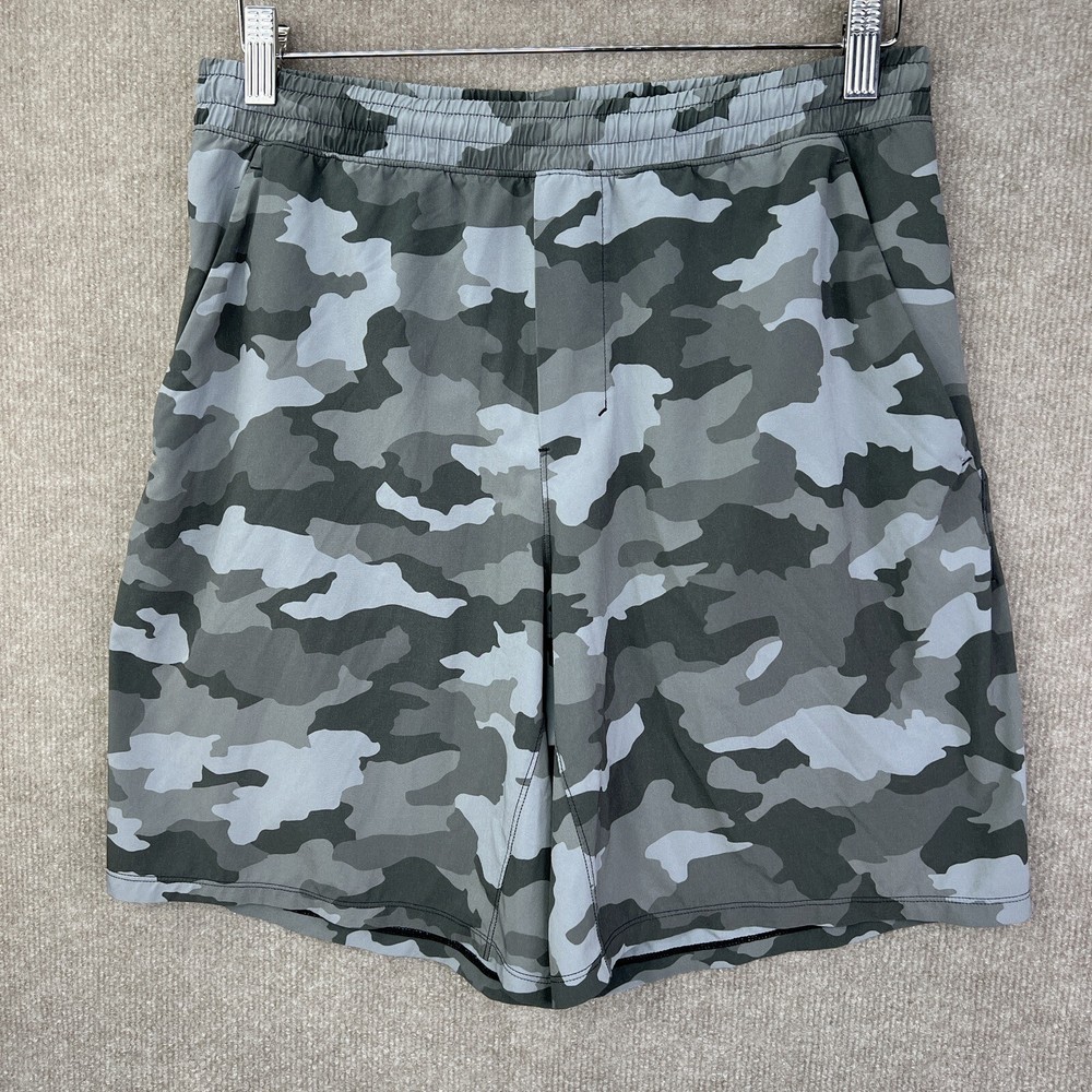 Lululemon Shorts Mens Large Black Gray Camo License To Train Linerless