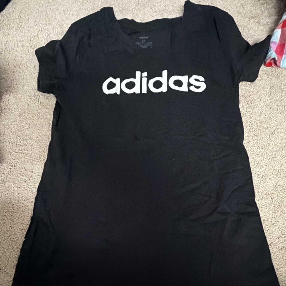 adidas Women's Black Crew Neck Short Sleeve Logo Graphic Print T-Shirt M